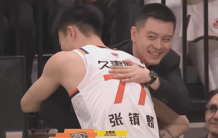 8-11！曝主动辞职下课！这可是三届总冠军教头